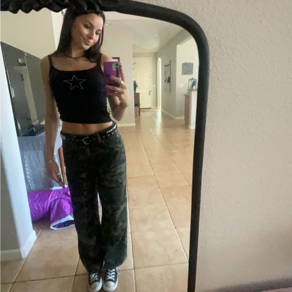 Meet your Posher, Danica - Picture 3 of 3